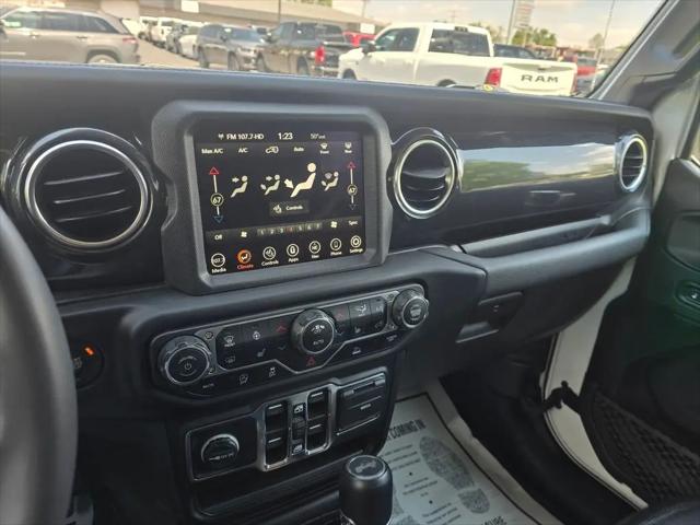 2023 Jeep Wrangler 4-Door Sahara Altitude