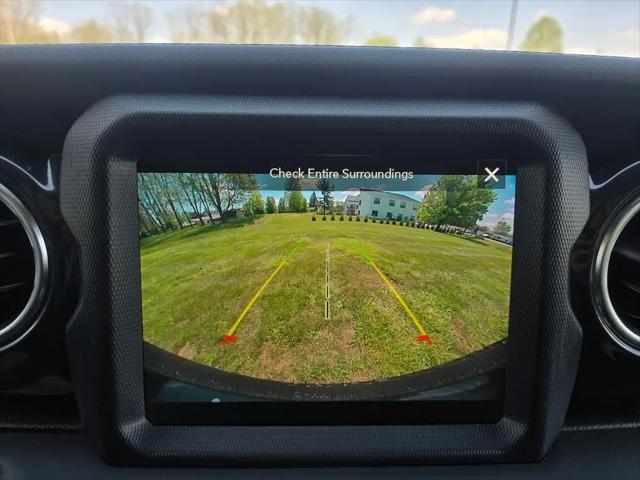 2023 Jeep Wrangler 4-Door Sahara Altitude