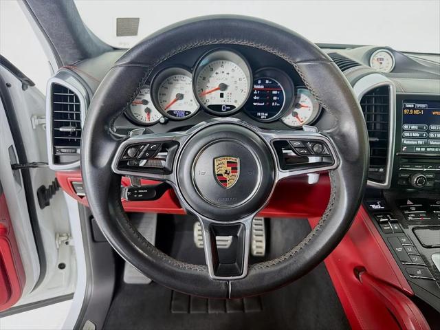 2016 Porsche Cayenne GTS