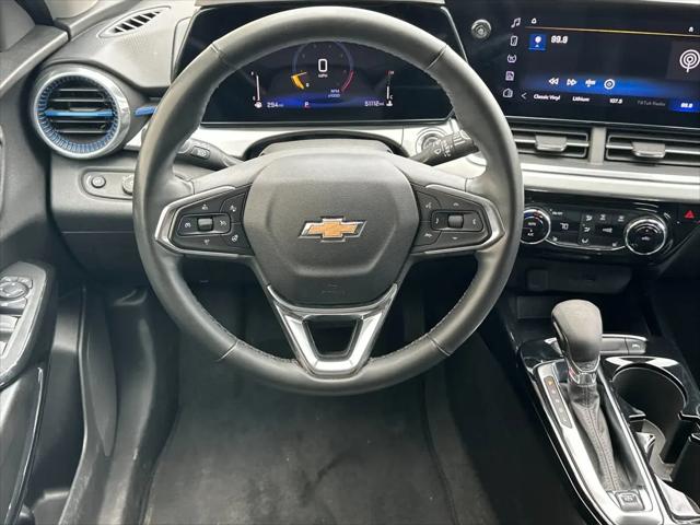 2025 Chevrolet Trax FWD LT