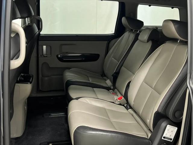 2016 Kia Sedona EX