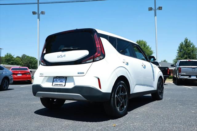 2023 Kia Soul EX
