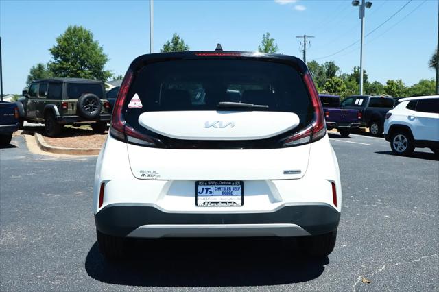 2023 Kia Soul EX