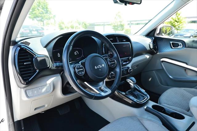 2023 Kia Soul EX