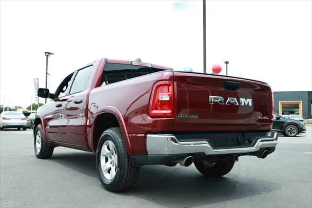 2025 Ram 1500 Big Horn Crew Cab 4x4 5'7" Box