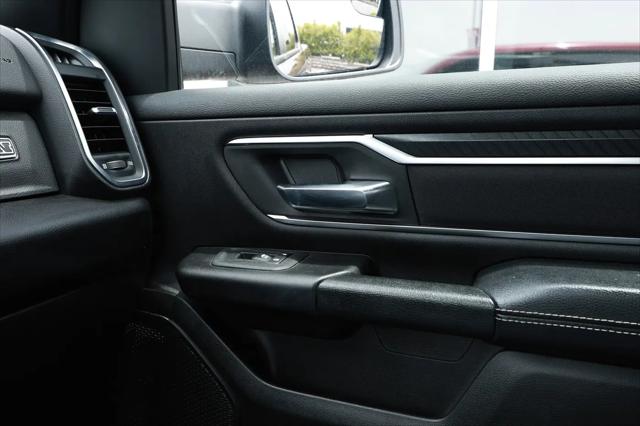 2025 Ram 1500 Big Horn Crew Cab 4x4 5'7" Box