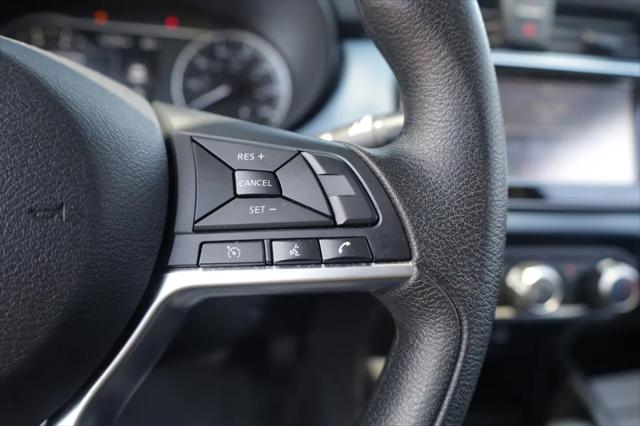 2024 Nissan Versa 1.6 SV