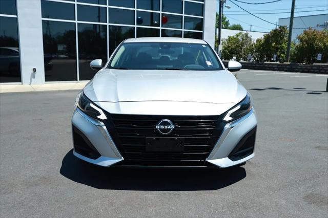 2023 Nissan Altima SV FWD
