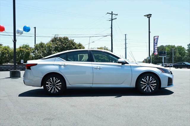2023 Nissan Altima SV FWD