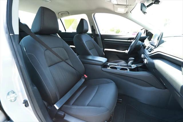 2023 Nissan Altima SV FWD