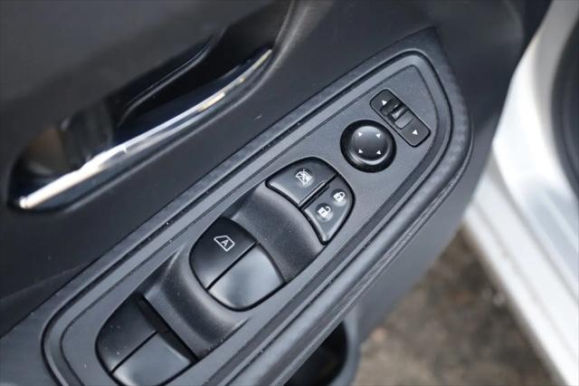 2024 Nissan Versa 1.6 SV