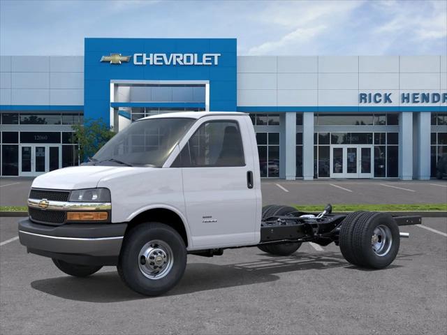 2026 Chevrolet Express Cutaway Work Van