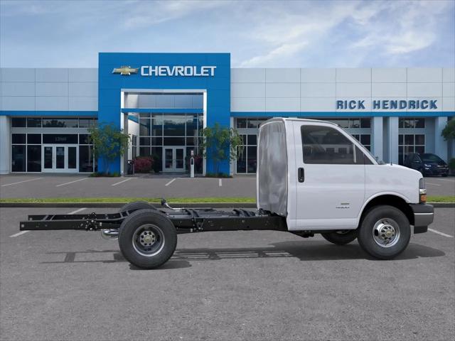 2026 Chevrolet Express Cutaway Work Van