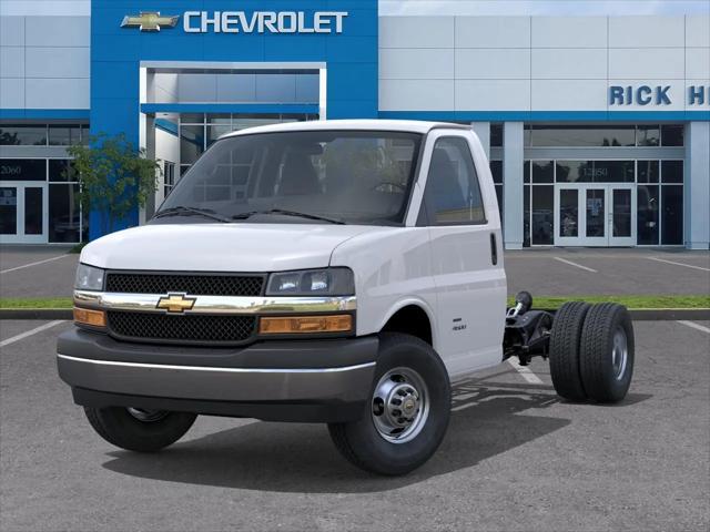 2026 Chevrolet Express Cutaway Work Van
