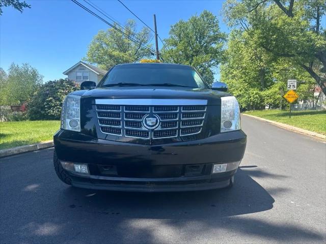 2009 Cadillac Escalade Standard