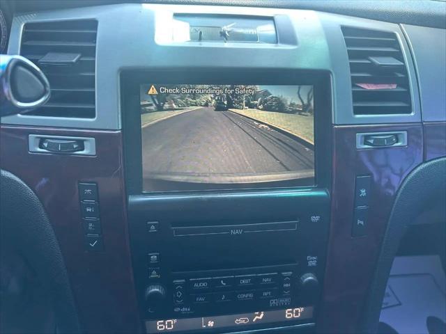 2009 Cadillac Escalade Standard