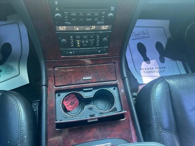 2009 Cadillac Escalade Standard