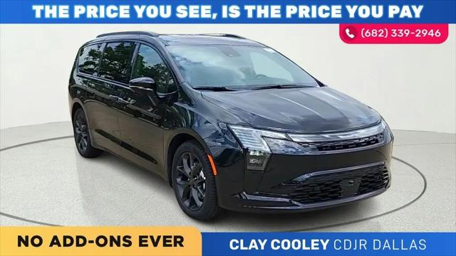 2027 Chrysler Pacifica Limited for sale in Dallas, TX