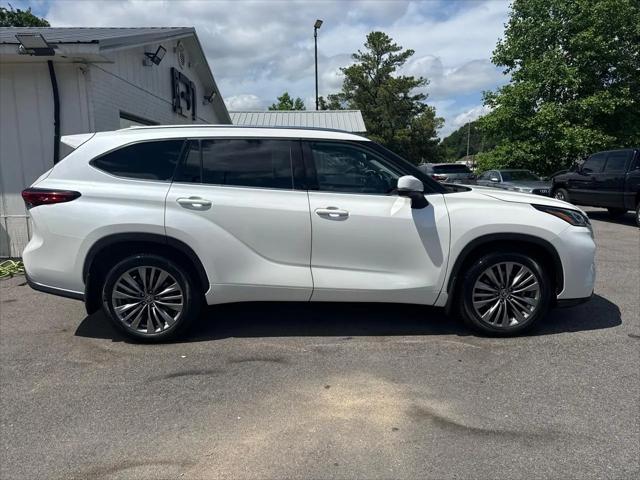 2020 Toyota Highlander Platinum