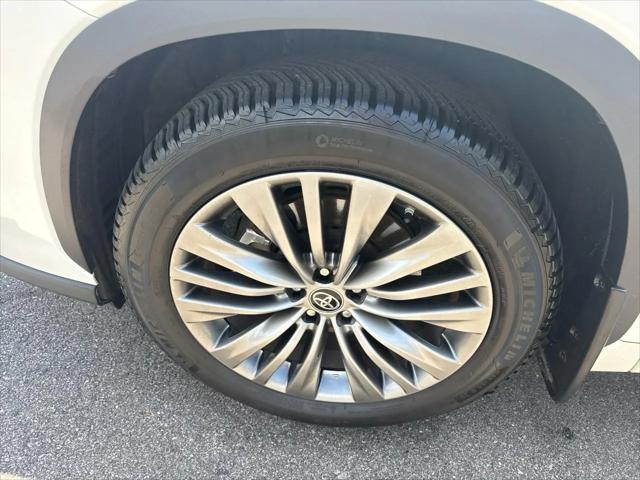 2020 Toyota Highlander Platinum