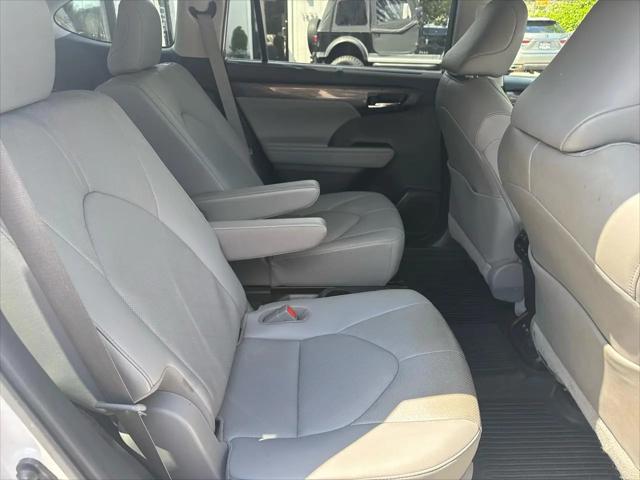 2020 Toyota Highlander Platinum