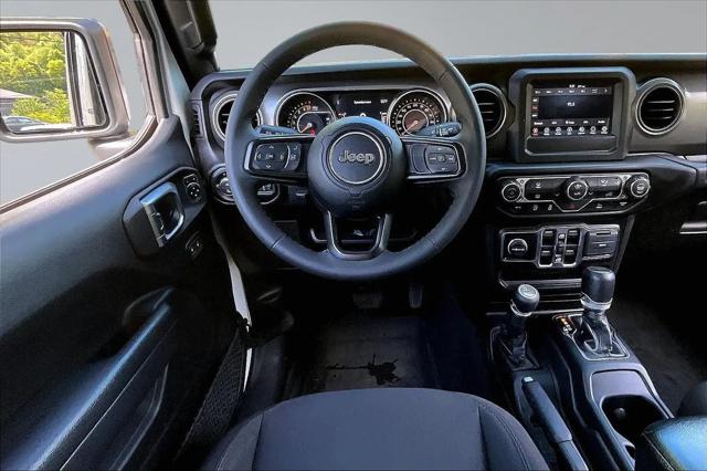 2023 Jeep Gladiator Sport