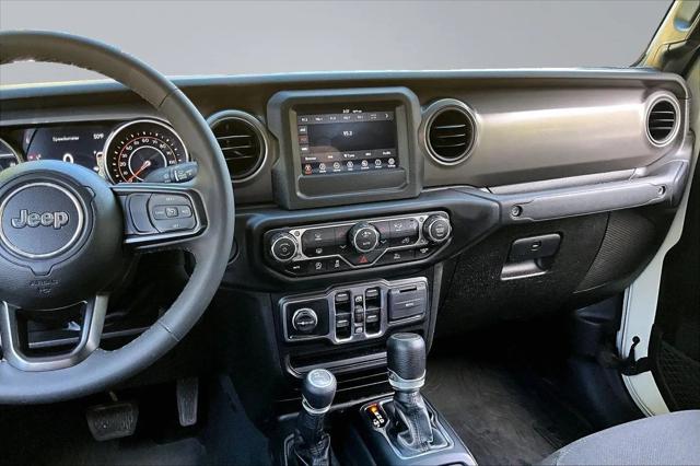 2023 Jeep Gladiator Sport