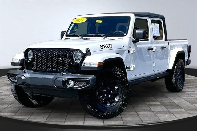 2023 Jeep Gladiator Sport