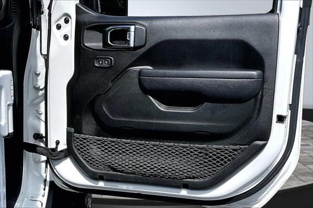 2023 Jeep Gladiator Sport