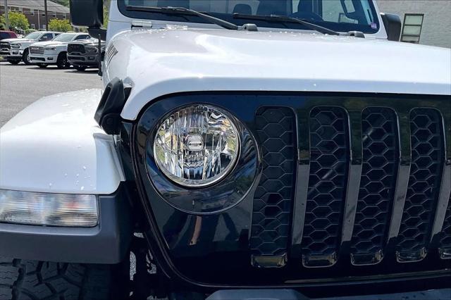 2023 Jeep Gladiator Sport