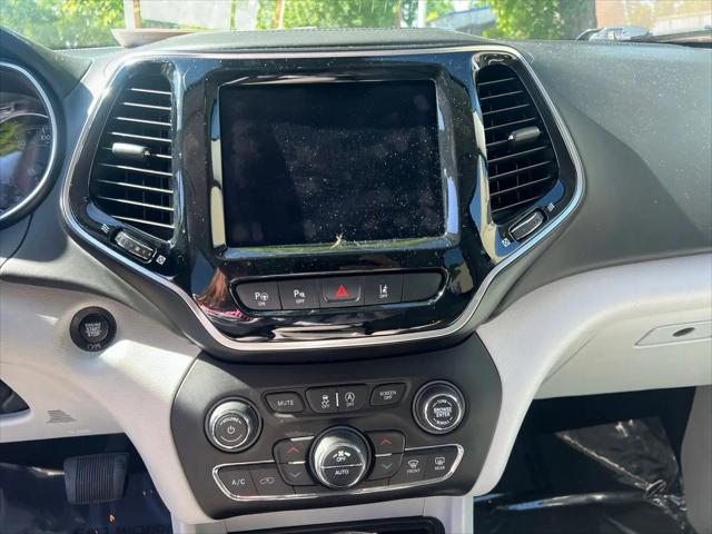 2019 Jeep Cherokee Overland 4x4