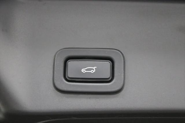 2022 Land Rover Range Rover Evoque R-Dynamic S