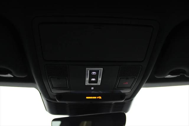 2022 Land Rover Range Rover Evoque R-Dynamic S