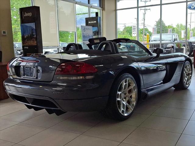 2006 Dodge Viper SRT10