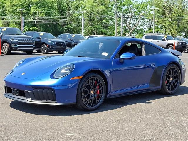 2026 Porsche 911 Carrera 4 GTS