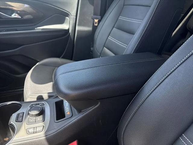 2023 GMC Terrain AWD Denali