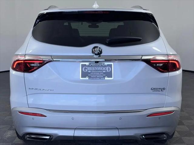 2023 Buick Enclave Essence FWD