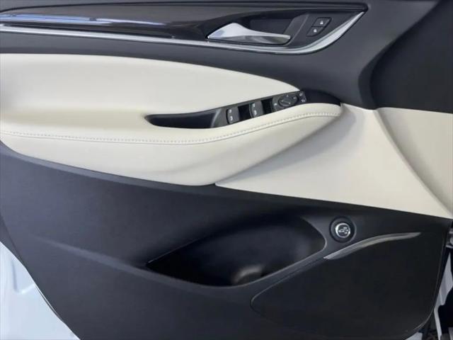 2023 Buick Enclave Essence FWD