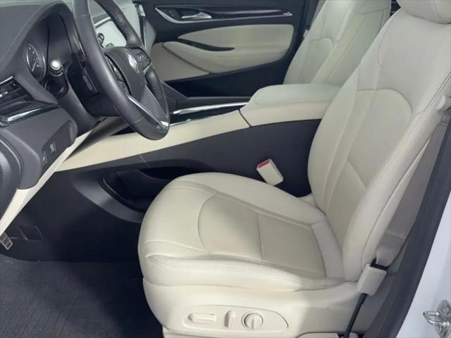 2023 Buick Enclave Essence FWD
