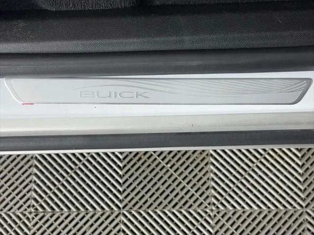 2023 Buick Enclave Essence FWD