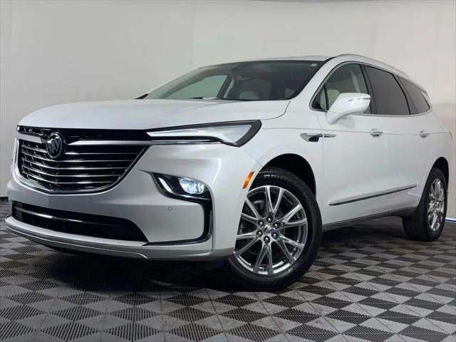 2023 Buick Enclave Essence FWD