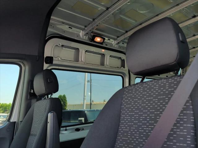 2022 Mercedes-Benz Sprinter 3500XD High Roof V6
