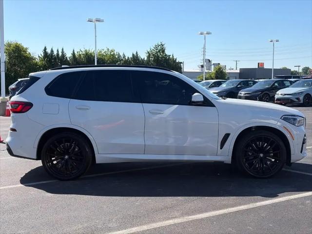 2021 BMW X5 M50i