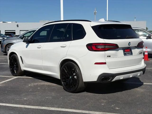 2021 BMW X5 M50i