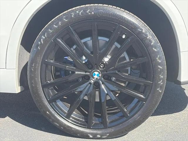 2021 BMW X5 M50i