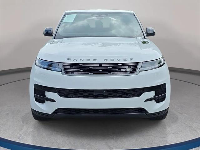 2026 Land Rover Range Rover Sport P360 SE