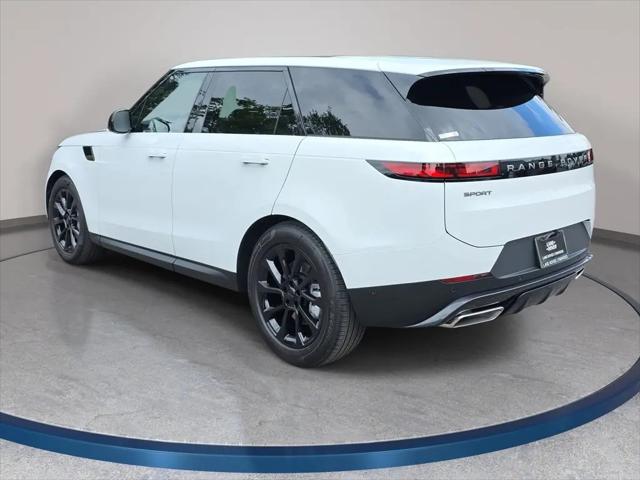 2026 Land Rover Range Rover Sport P360 SE