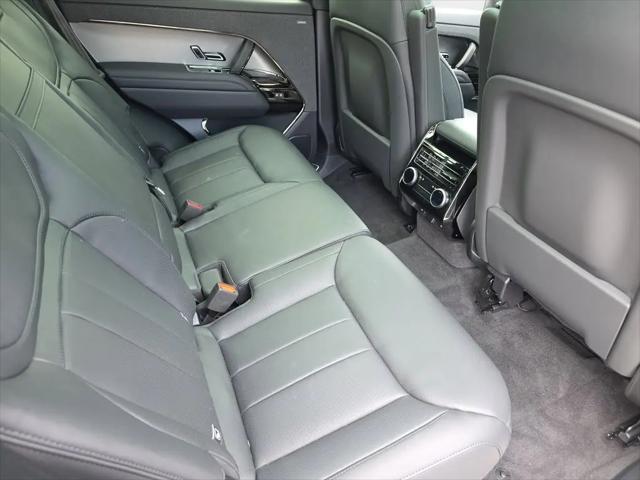 2026 Land Rover Range Rover Sport P360 SE