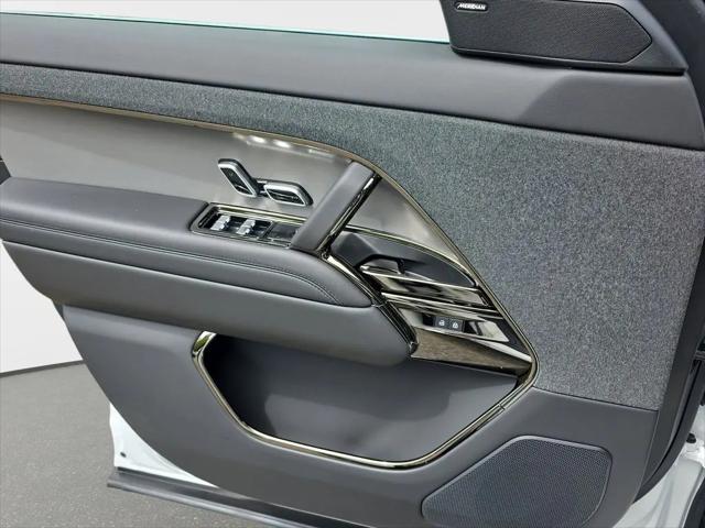 2026 Land Rover Range Rover Sport P360 SE