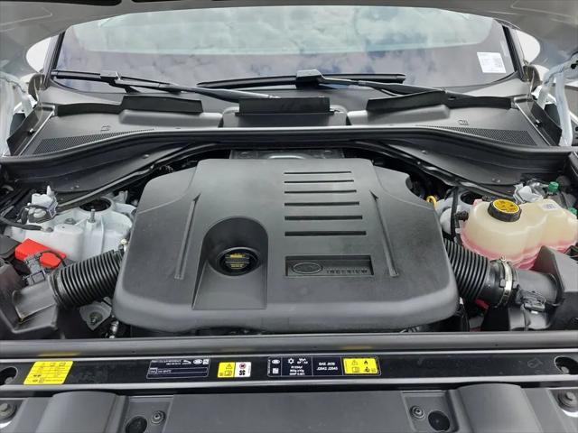 2026 Land Rover Range Rover Sport P360 SE